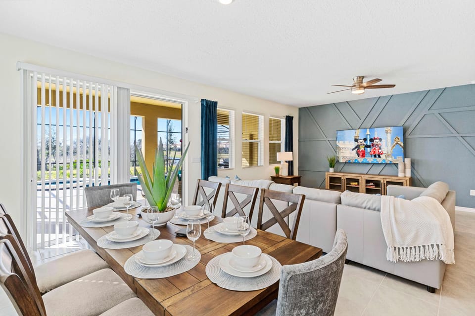 House (5 Bedrooms) | Property amenity