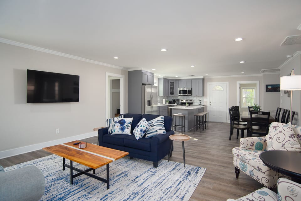 Newly renovated open concept right close to Camp North End in Charlotte