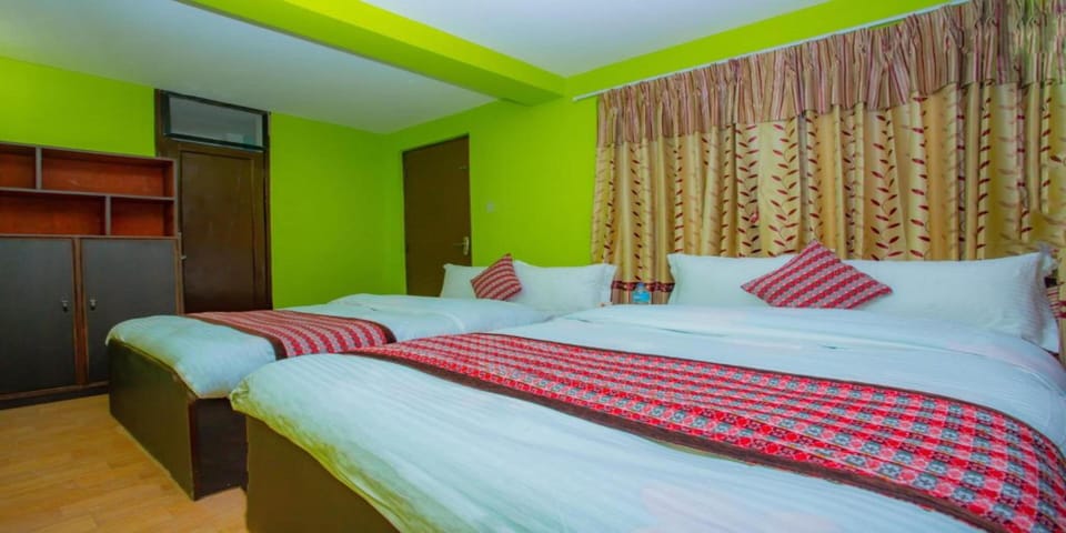 Economy Twin Room | Free WiFi, bed sheets