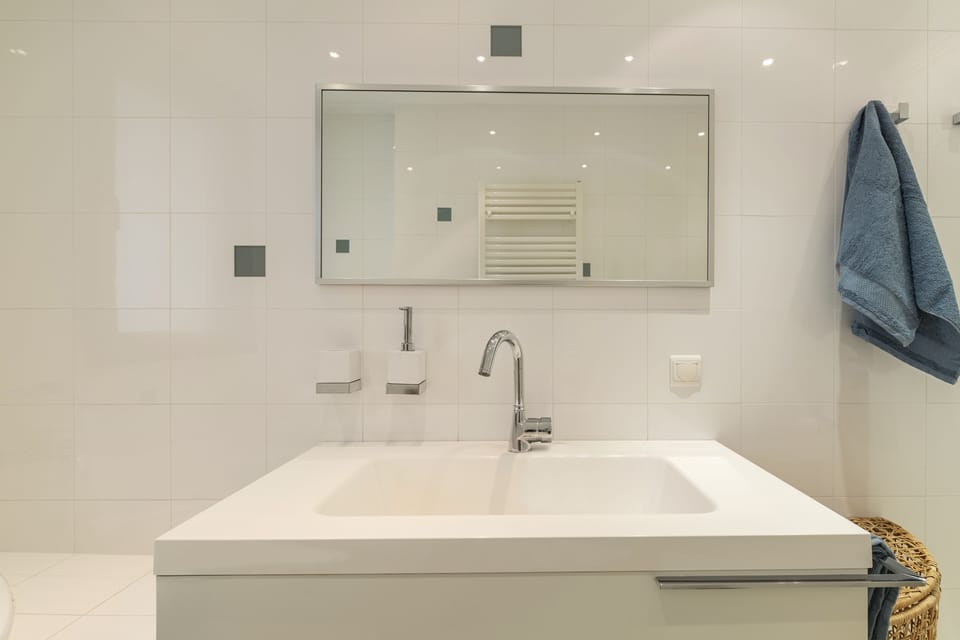 Bathroom on the 2nd floor