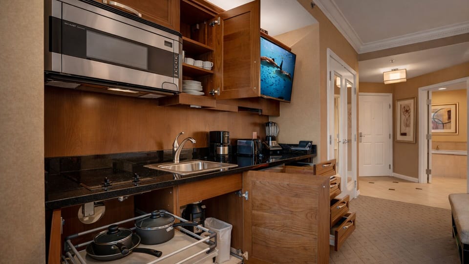 Everything you need to whip up a quick meal or enjoy a cozy night in.