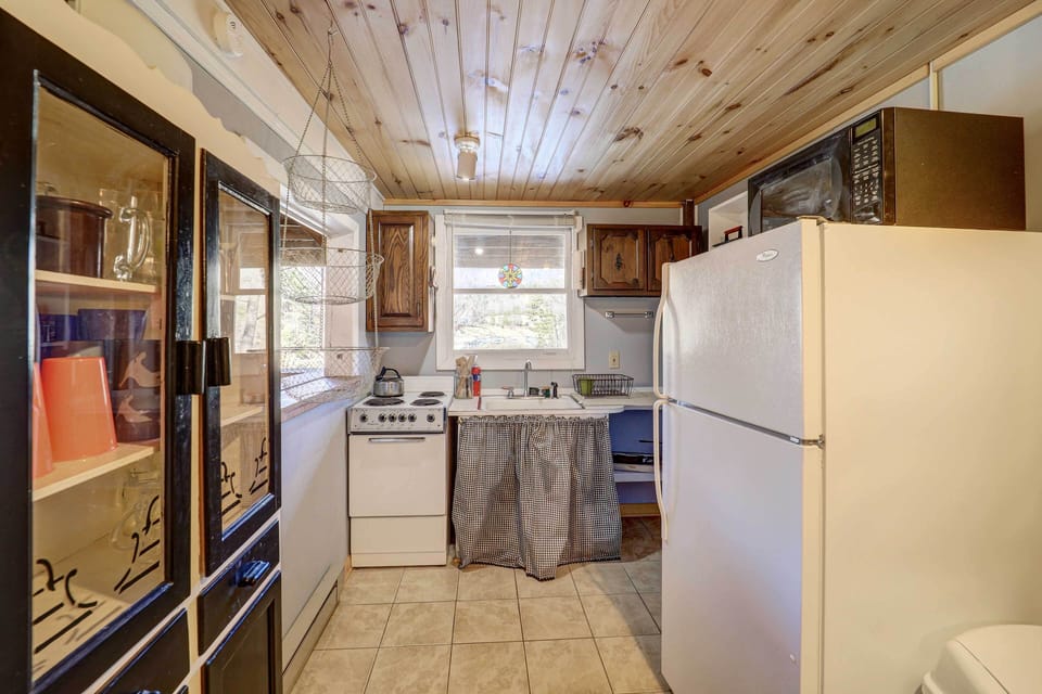 Kitchenette