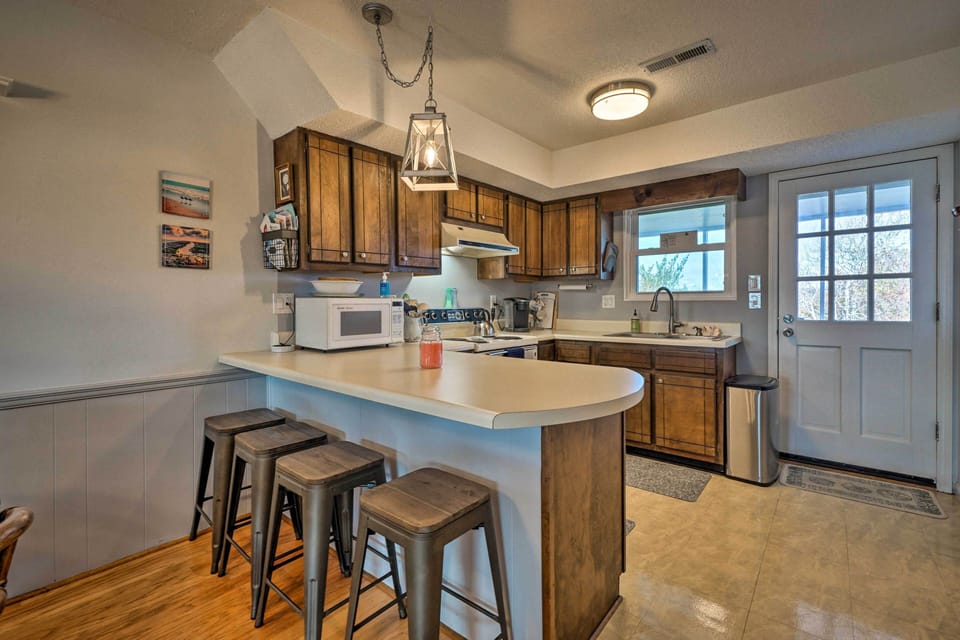 Kitchen | 1st Floor | Cooking Basics | Complimentary Spices