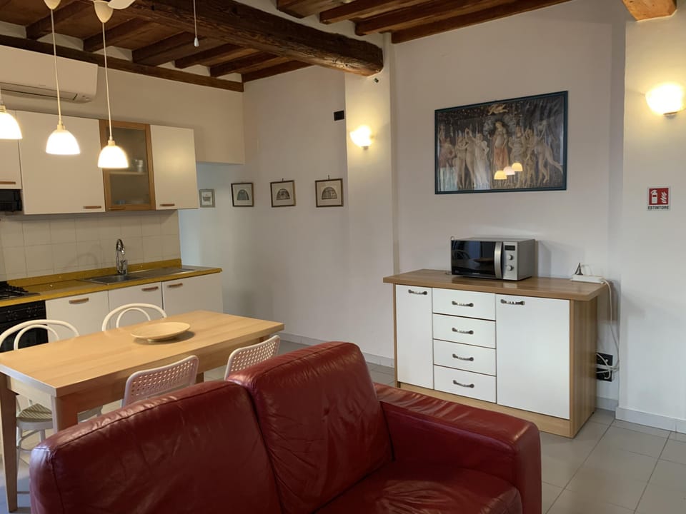 House | 2 bedrooms