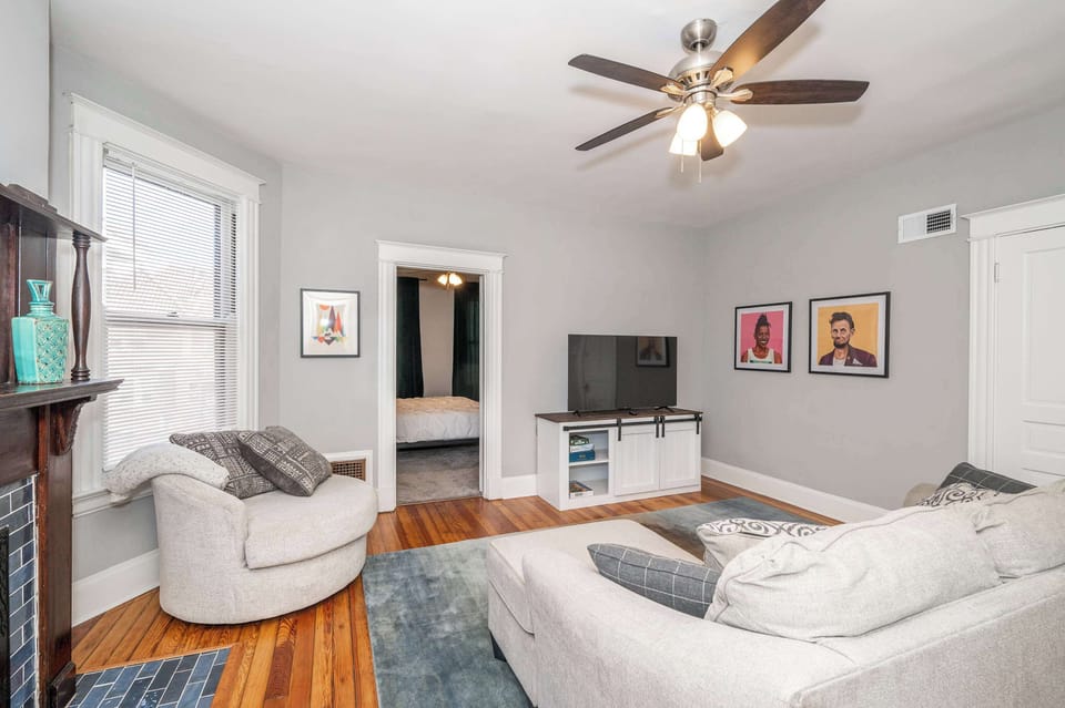 Condo, 1 King Bed, Kitchen, Garden View | 1 bedroom, free WiFi