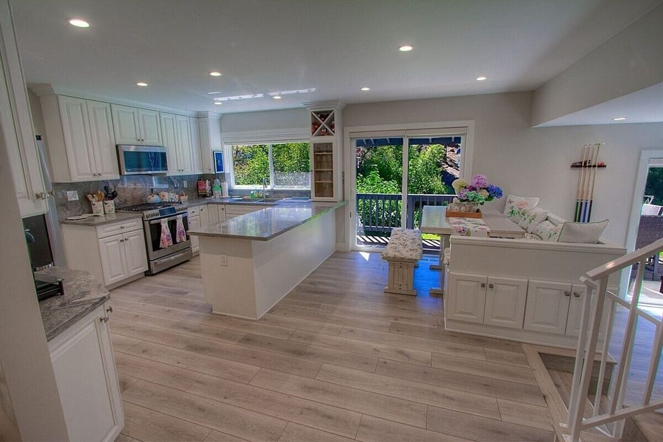 House, 4 Bedrooms | Private kitchen | Coffee/tea maker, fridge, toaster
