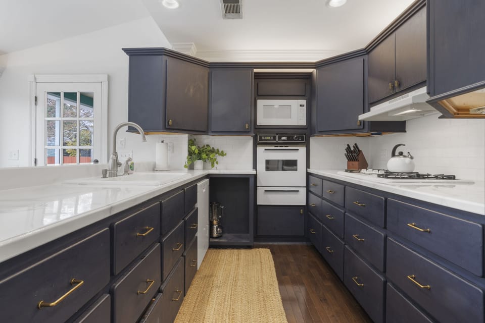 Fully stocked kitchen
