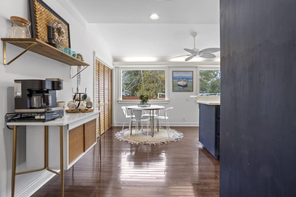 Dining area and coffee bar