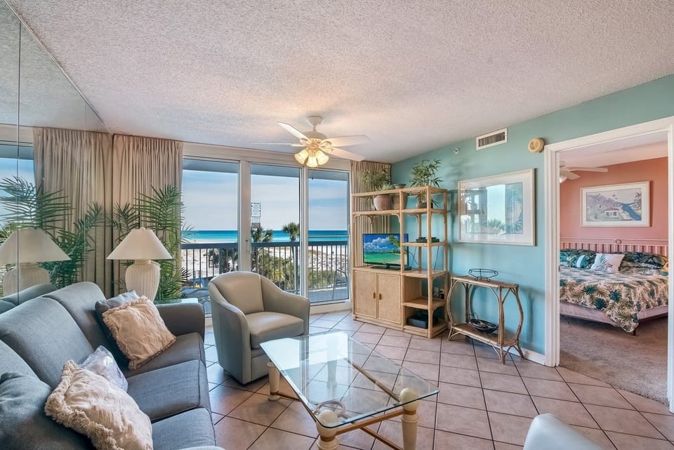Condo, 2 Bedrooms | Living area | Smart TV, streaming services