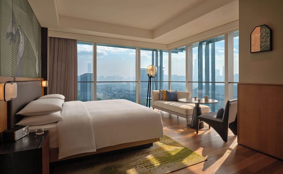 Down comforters, pillowtop beds, minibar, in-room safe
