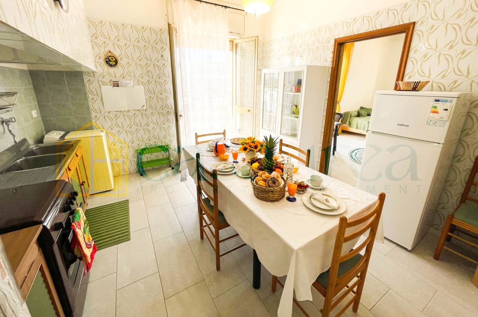 Zona da pranzo e cucina