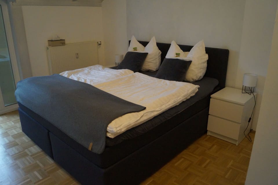 Comfort Room, 1 Double Bed | Free WiFi, bed sheets