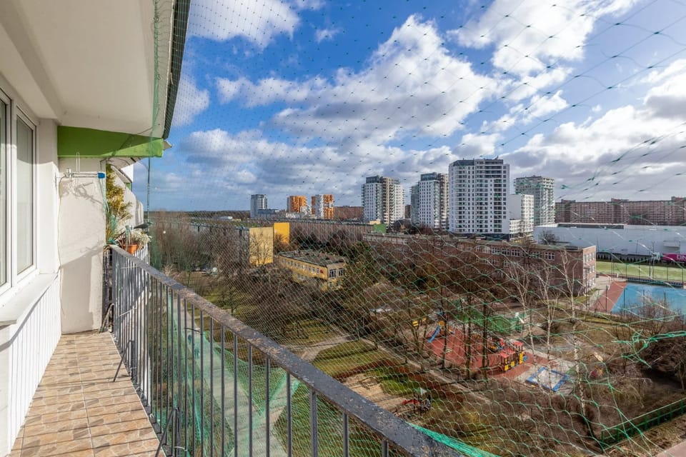 View from the apartment of the surrounding area. 