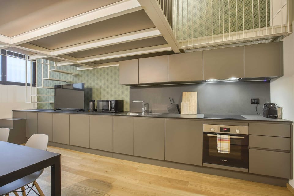 Basic Loft, 1 Double Bed | Private kitchen | Fridge, oven, stovetop, dishwasher