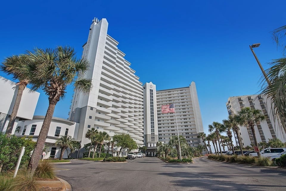 Condo, 2 Bedrooms | Exterior