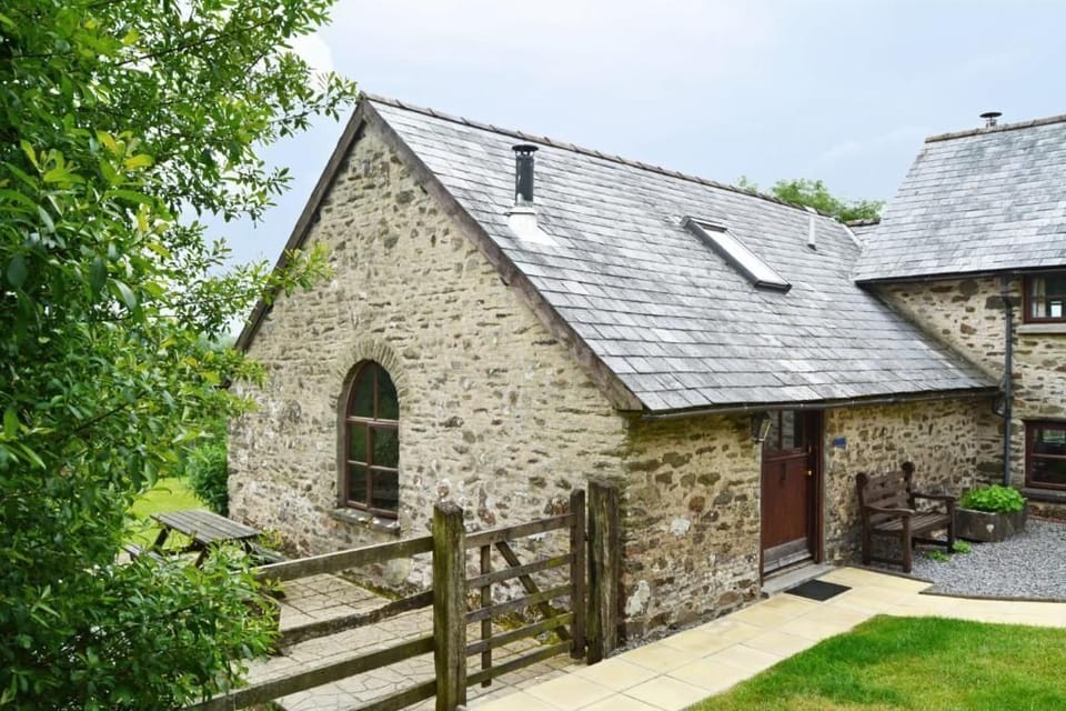 Smiddy cottage from outside