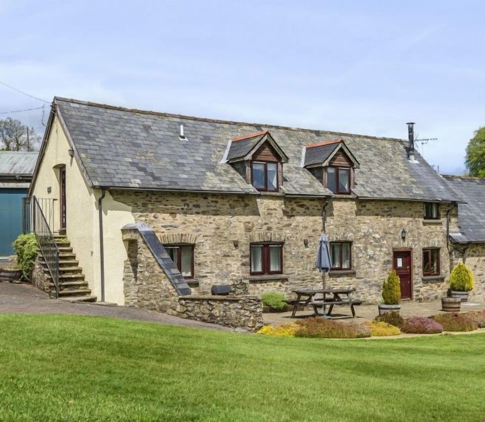 Jasper cottage from outside