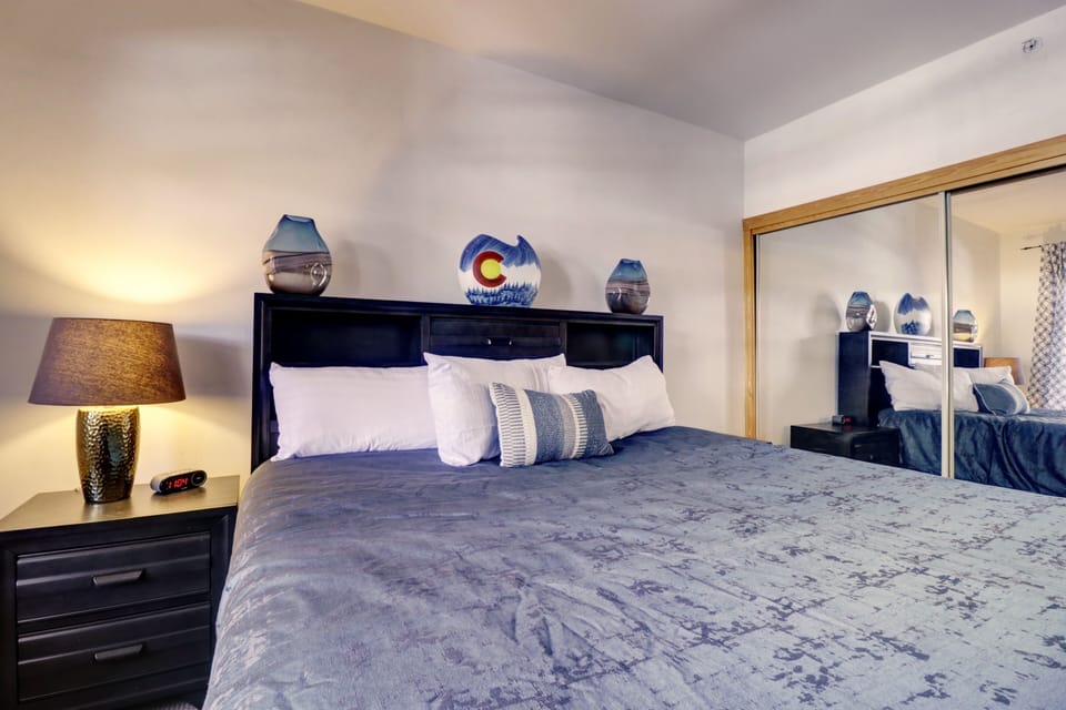 Condo, 1 Bedroom | 1 bedroom, laptop workspace, iron/ironing board, free WiFi