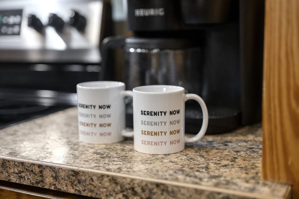 Keurig dual coffee machine, K cups and drip