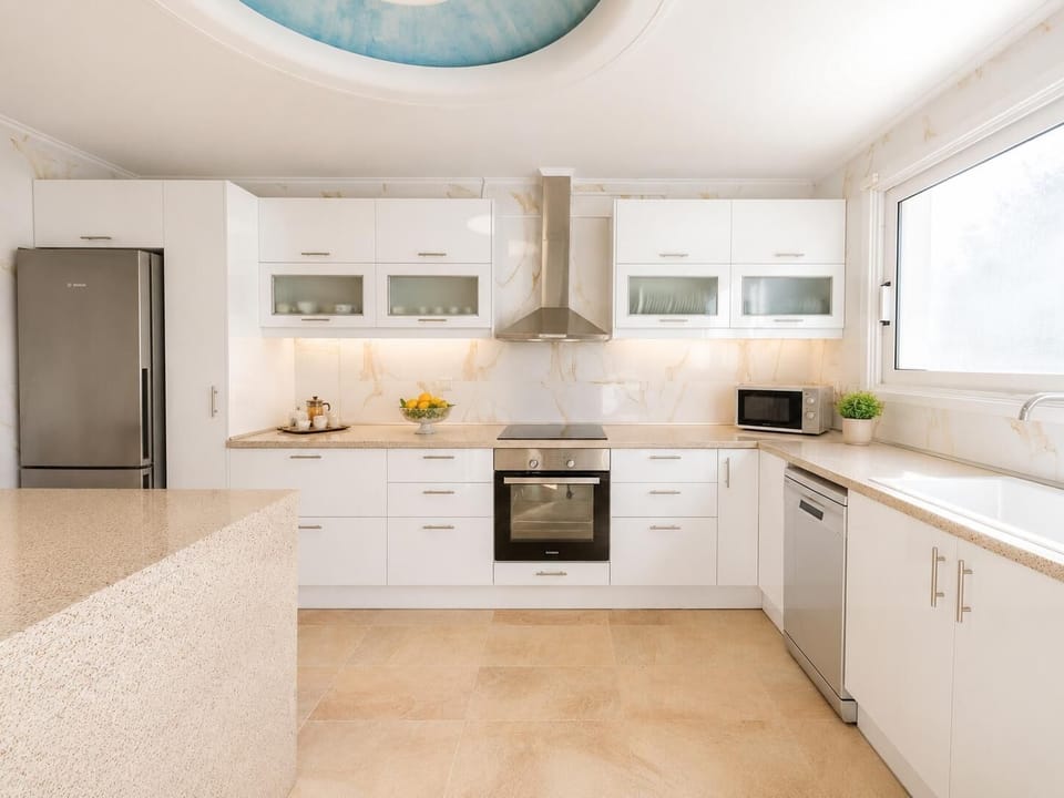 Equipped kitchen