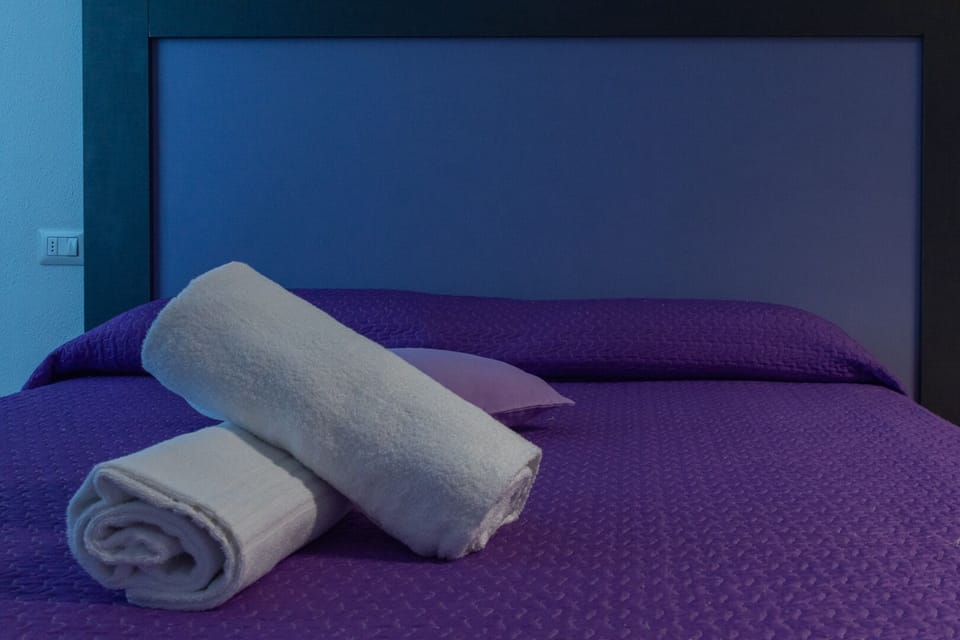 Room | Premium bedding, down comforters, memory foam beds, desk