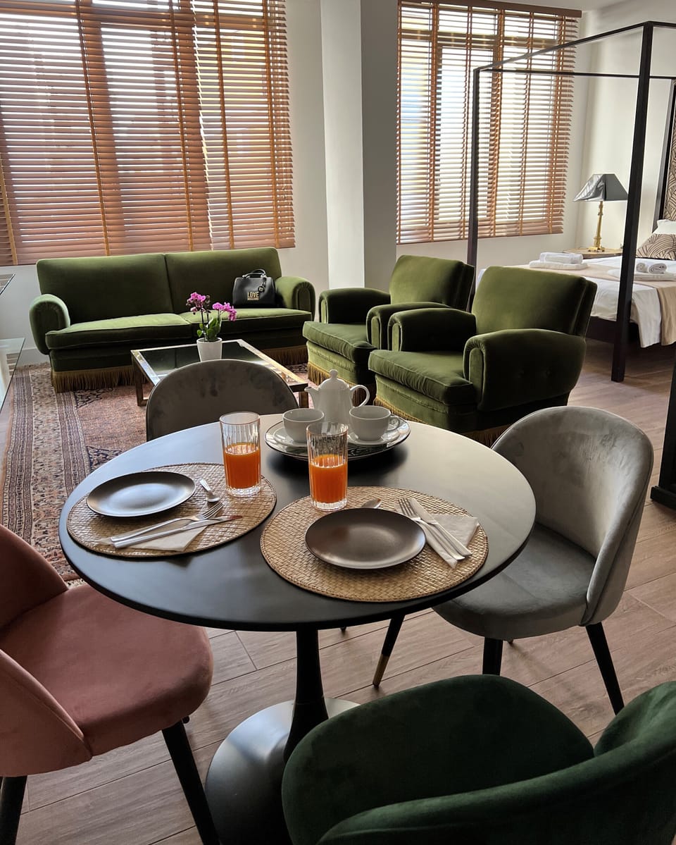 Junior Suite | Premium bedding, memory foam beds, free WiFi, bed sheets