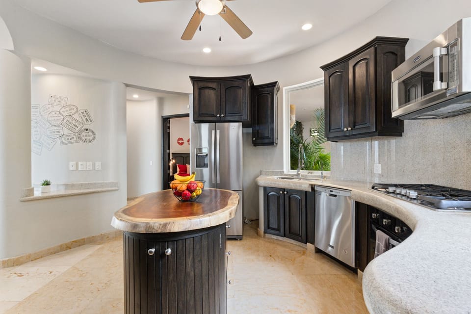 Everything you need to create an amazing meal or let a chef do it for you!