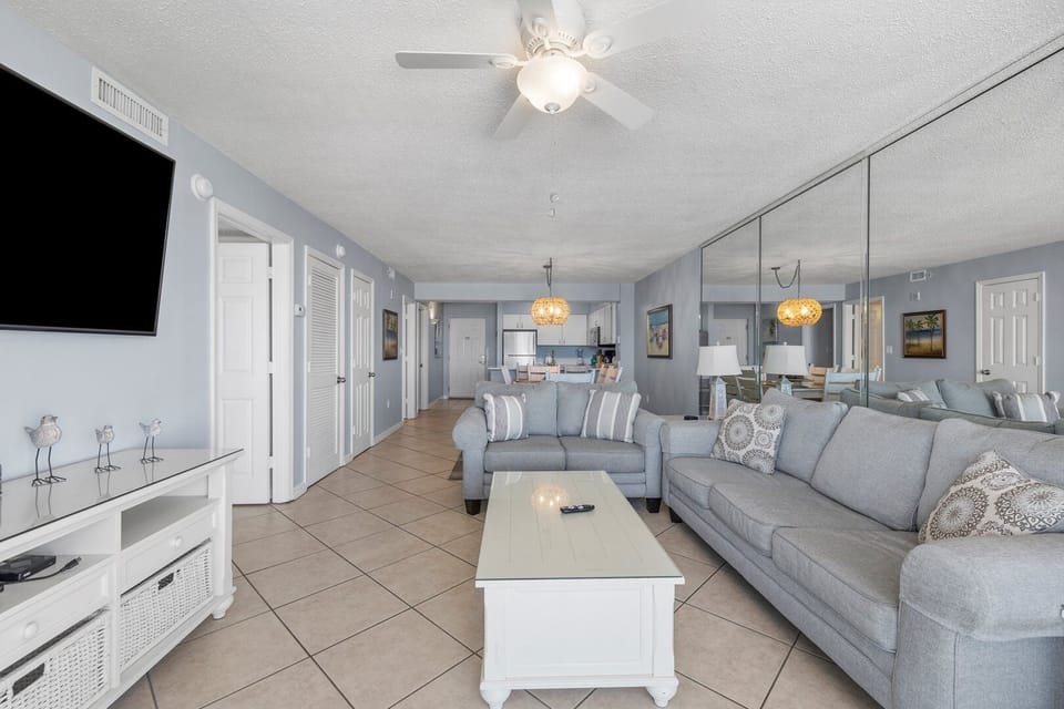 Condo, 2 Bedrooms | Living area | Smart TV, streaming services