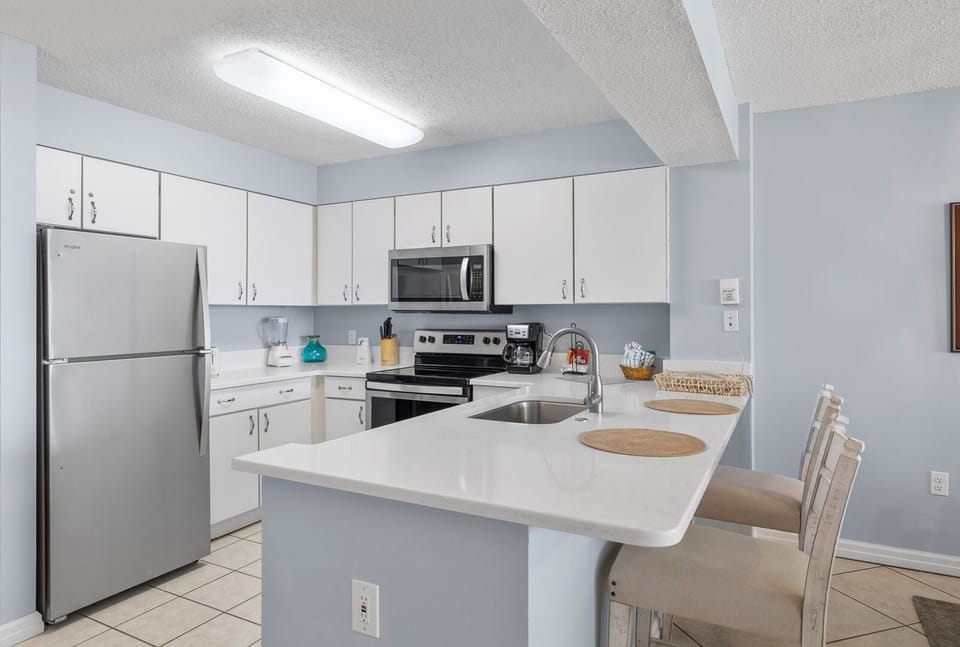 Condo, 2 Bedrooms | Private kitchen | Coffee/tea maker, fridge, oven, toaster