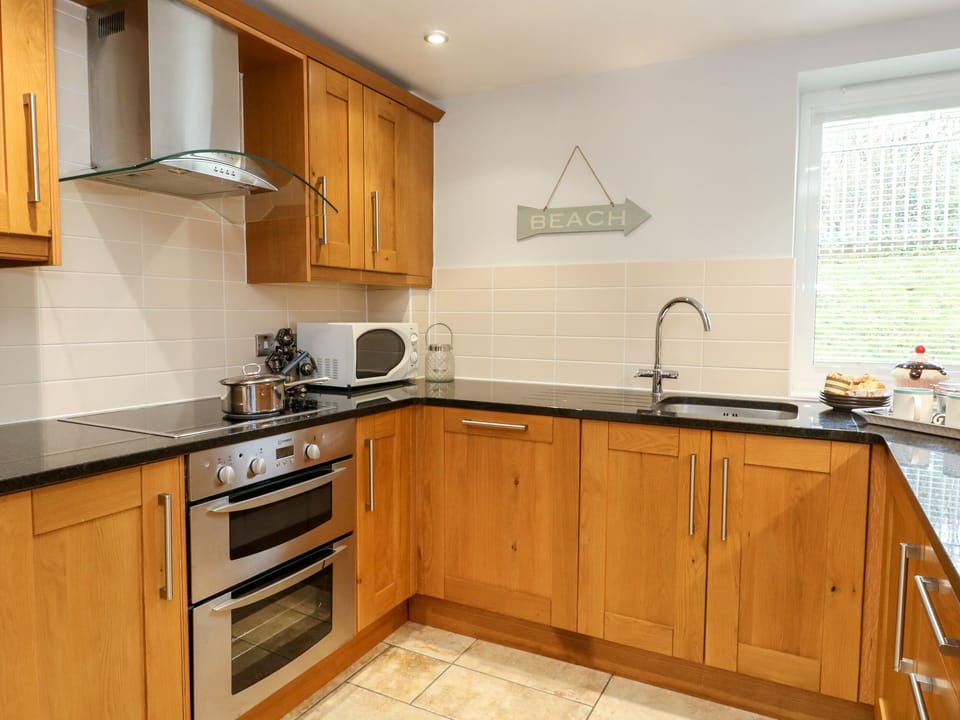 Fridge, dishwasher, electric kettle, toaster