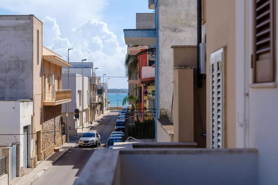 House, 2 Bedrooms, Smoking, Balcony | Property grounds