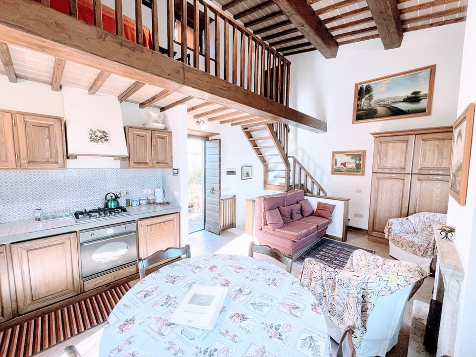 House, 2 Bedrooms, Smoking, Patio | Interior