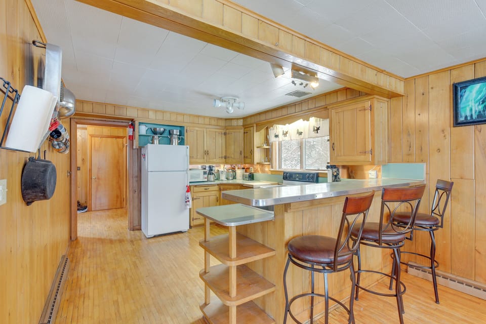 Kitchen | 1st Floor | No A/C | No WiFi