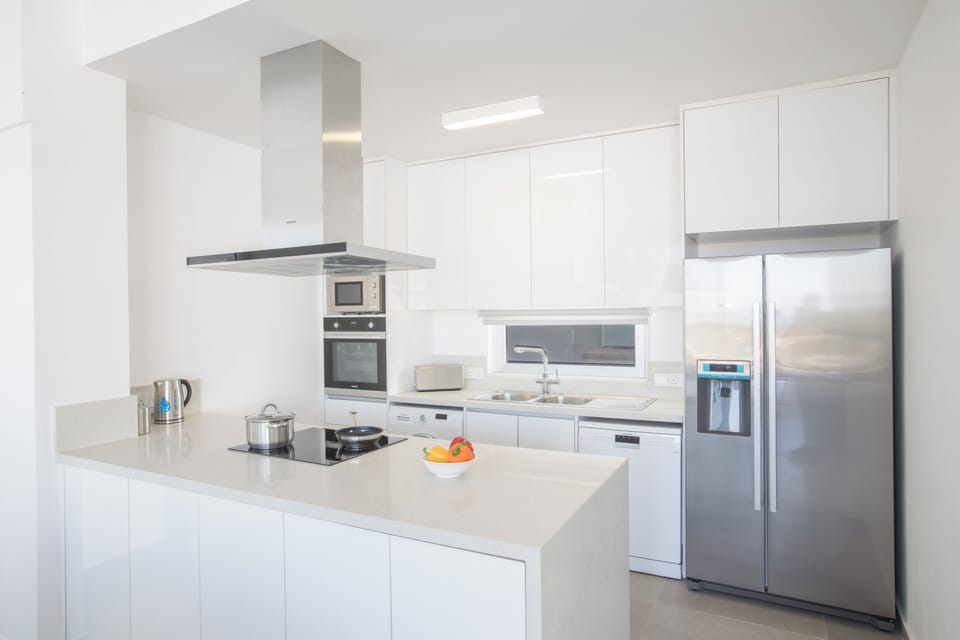 Villa, 4 Bedrooms, Private Pool, Garden View | Private kitchen