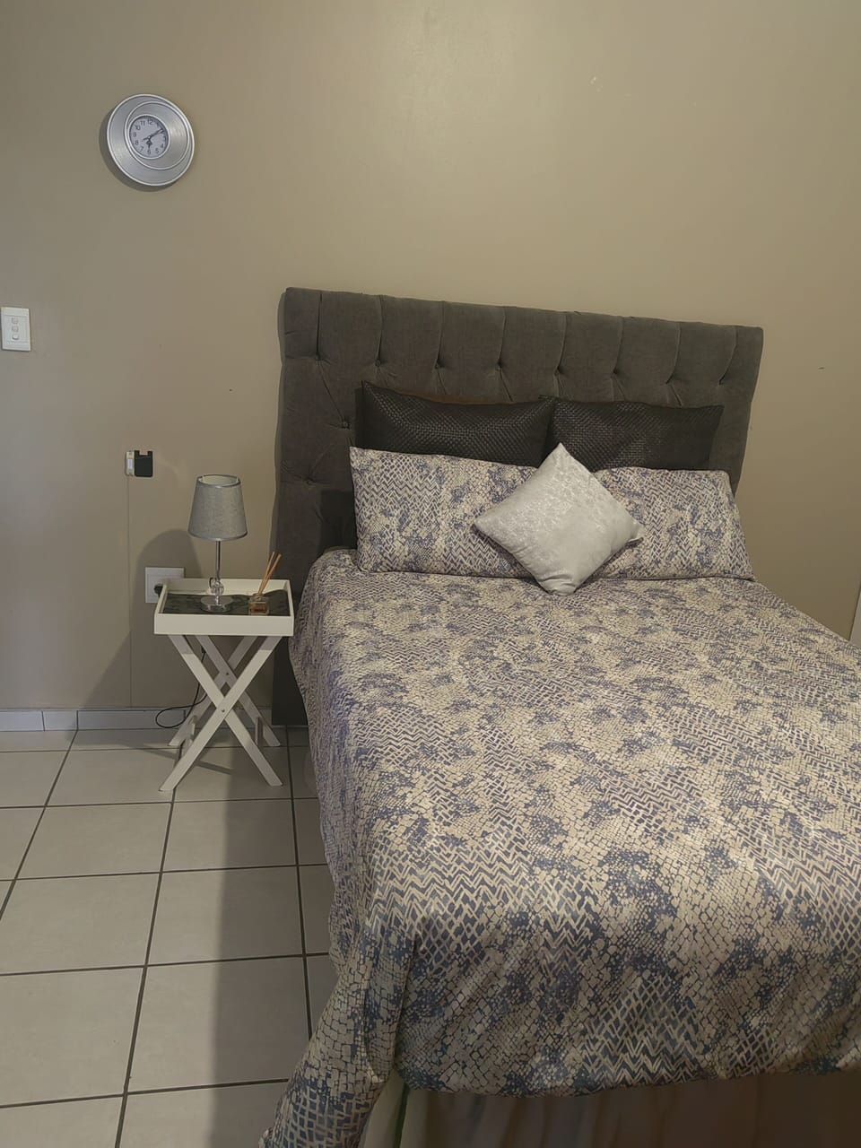 Exclusive Single Room | Private kitchen
