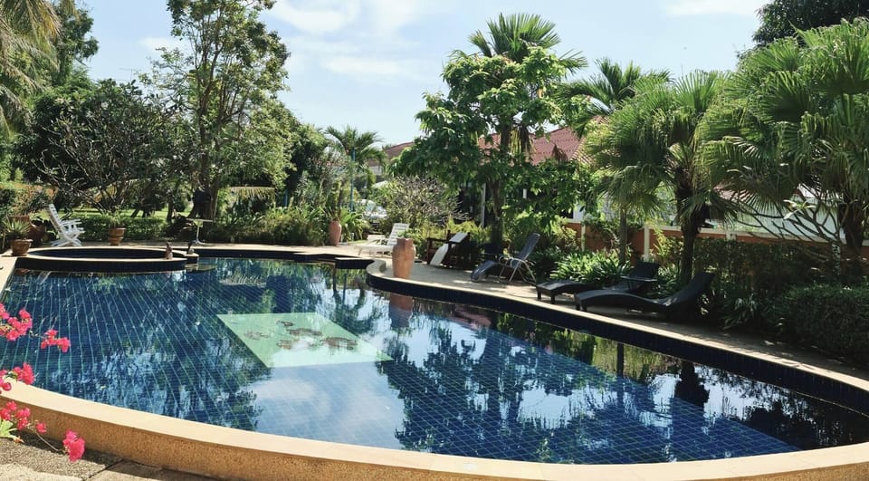 Bungalow, 2 Bedrooms, Accessible, Smoking | Pool | Outdoor pool