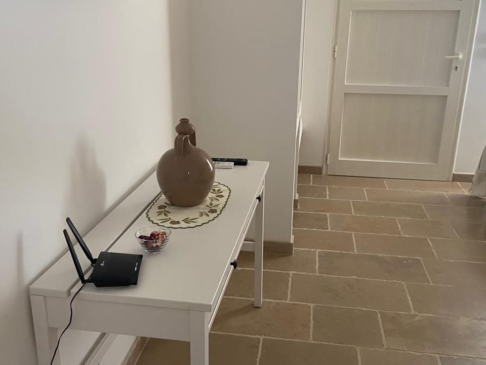 Traditional Triple Room | Blackout drapes, soundproofing, free WiFi, bed sheets