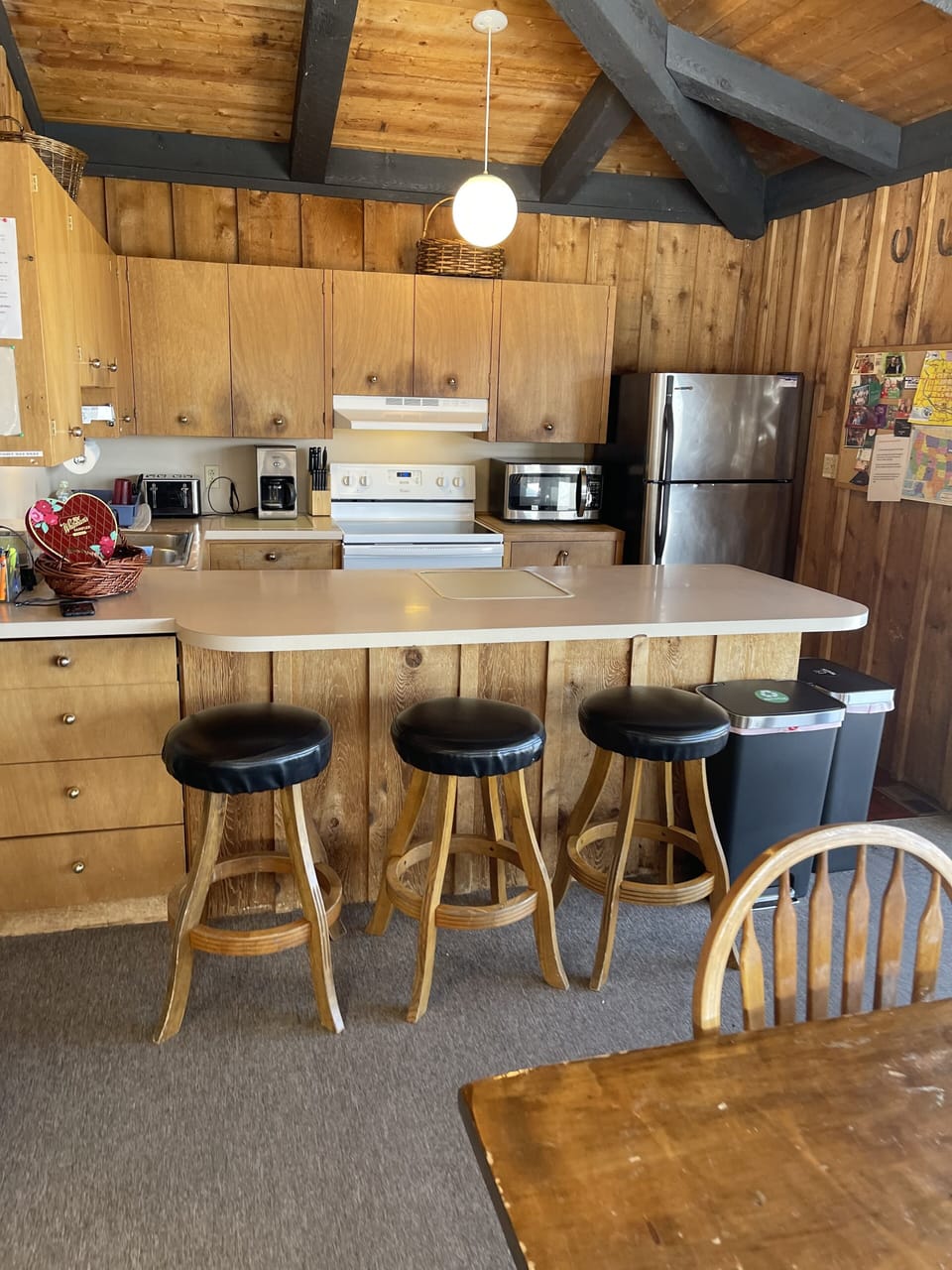 Kitchen/Bar area.