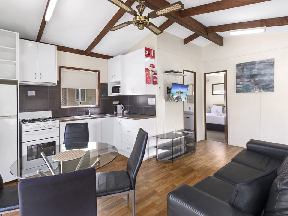 Economy 2 Bedroom Cabin | Private kitchen | Fridge, microwave, stovetop, electric kettle