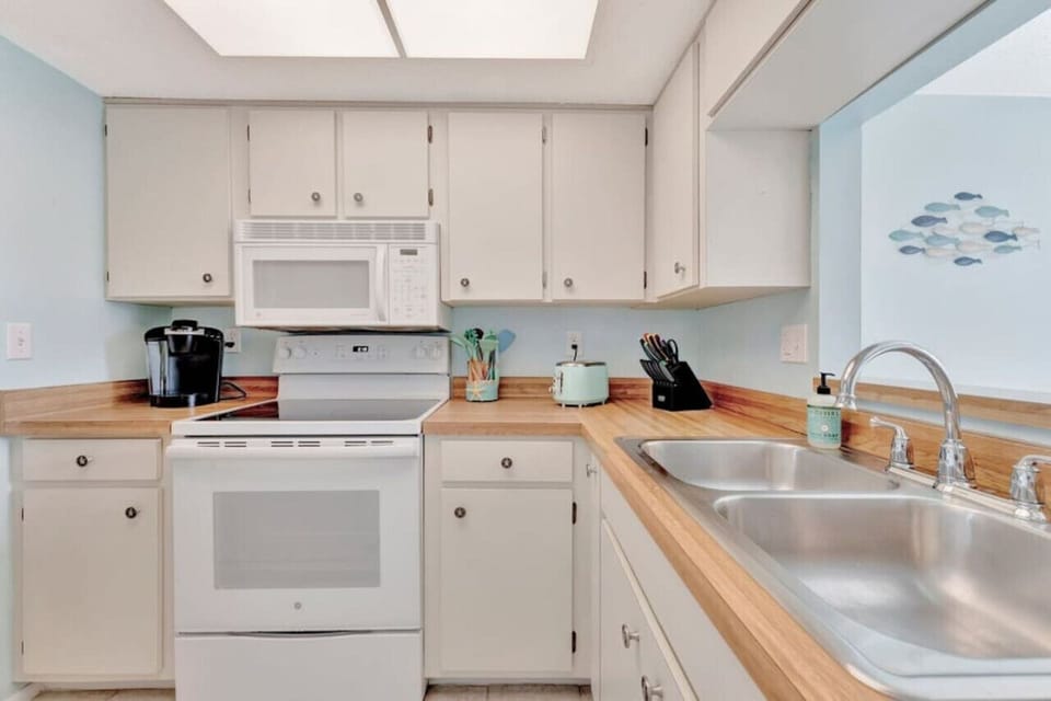 Fully stocked kitchen