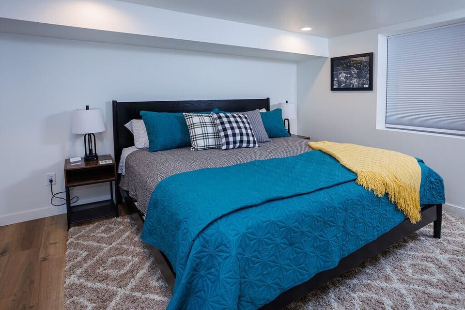 Bedroom 3 in lower level with king size bed