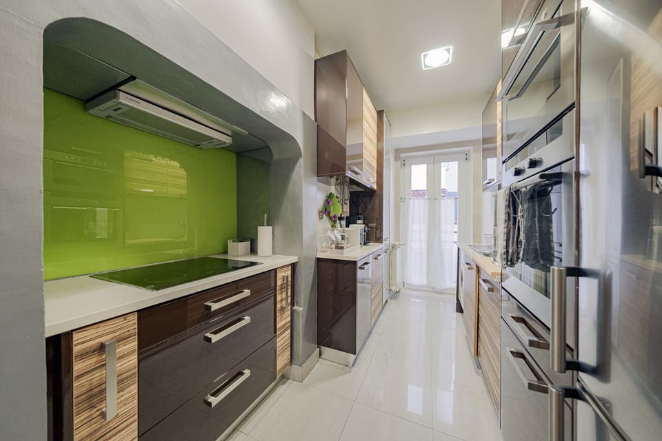Equiped Kitchen