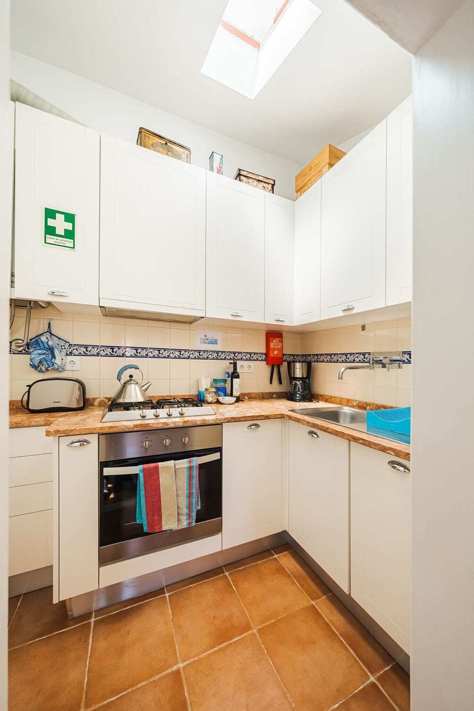 Fully equipped kitchen