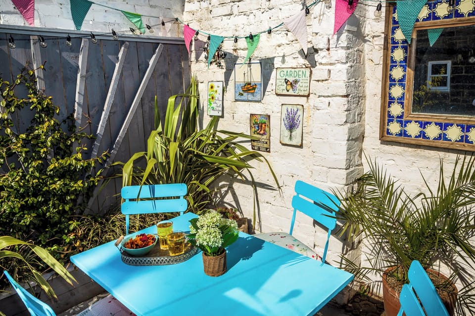 Honey Cottage, Hinderwell - Host & Stay