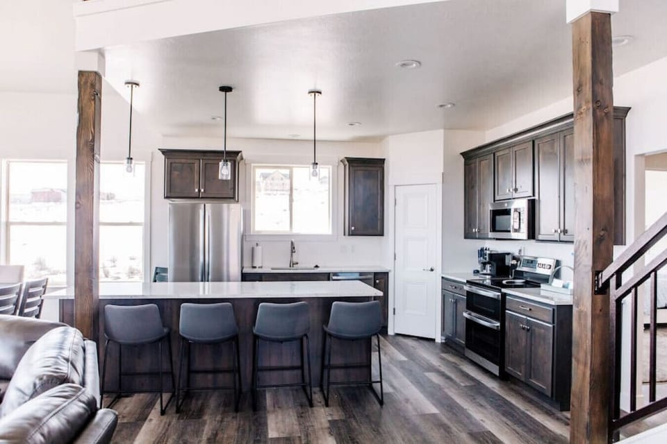 Kitchen island