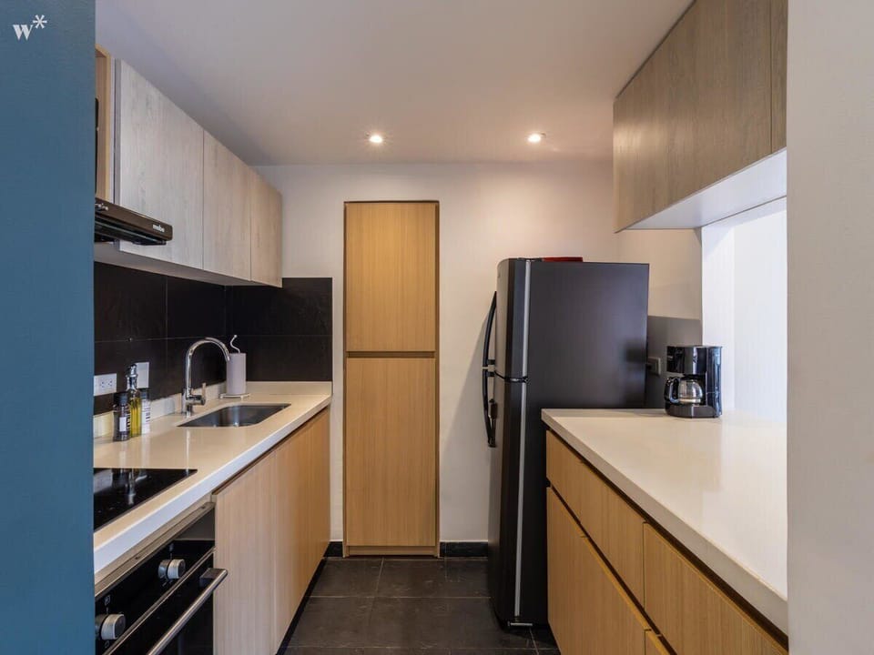 Open kitchen