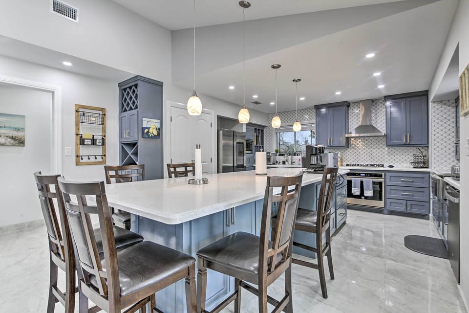 Kitchen | Coffee Maker | Dishwasher