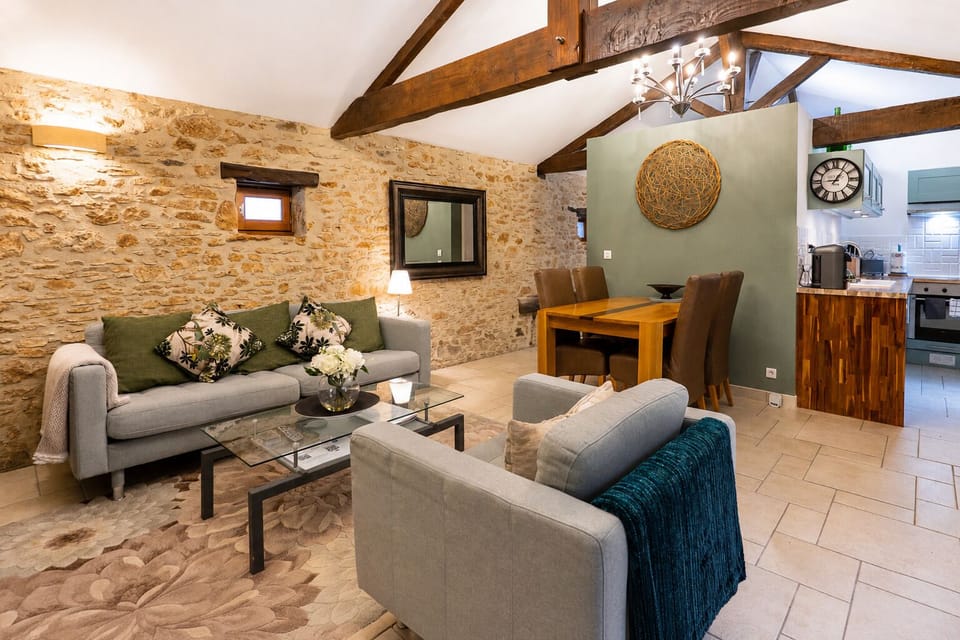 Dining, Sitting and Kitchen Area