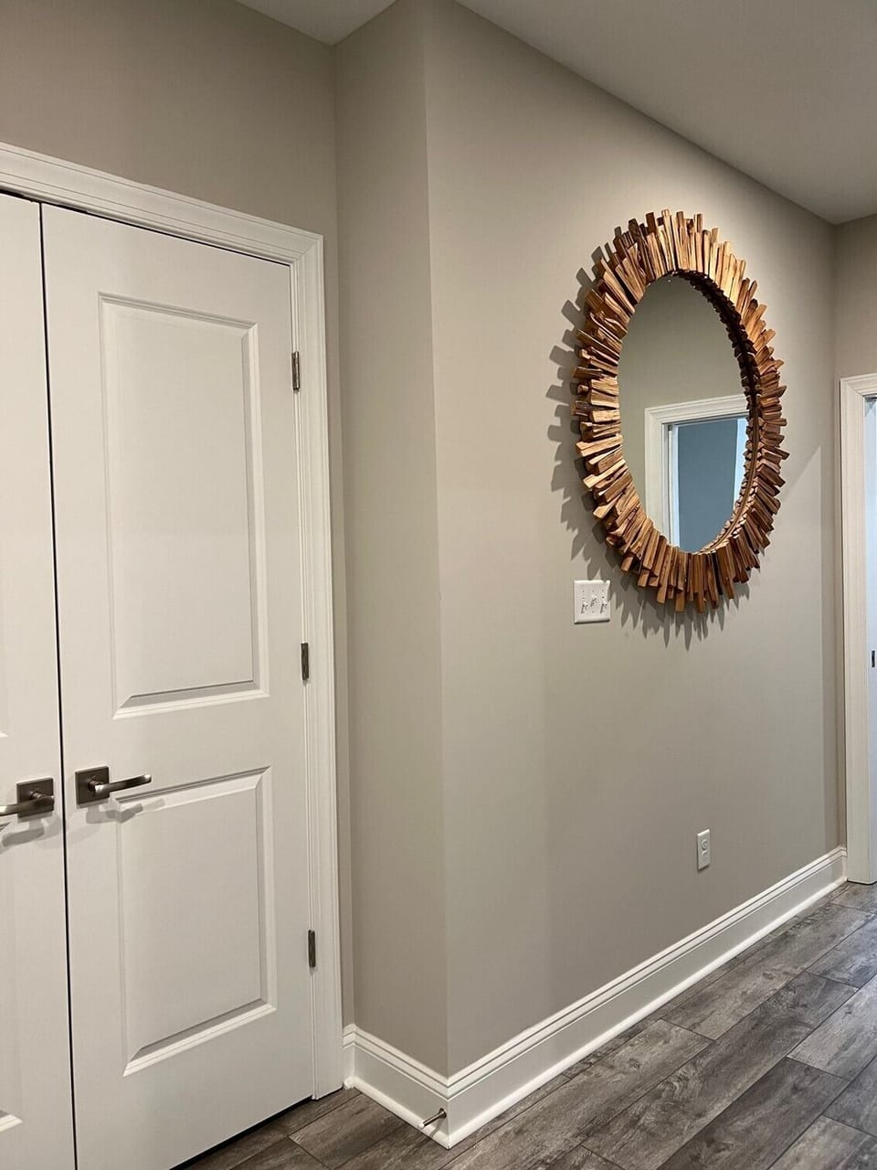 2nd level hallway