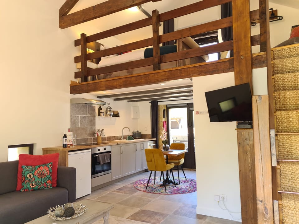 Kitchen (1)